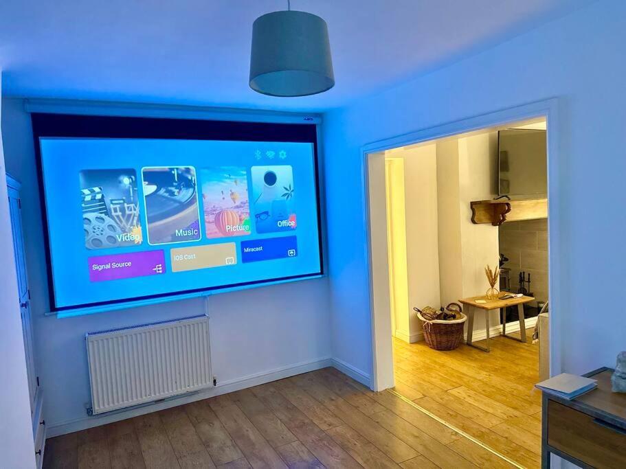Cottage,Cinema Room,Log Burner Blaenavon Extérieur photo
